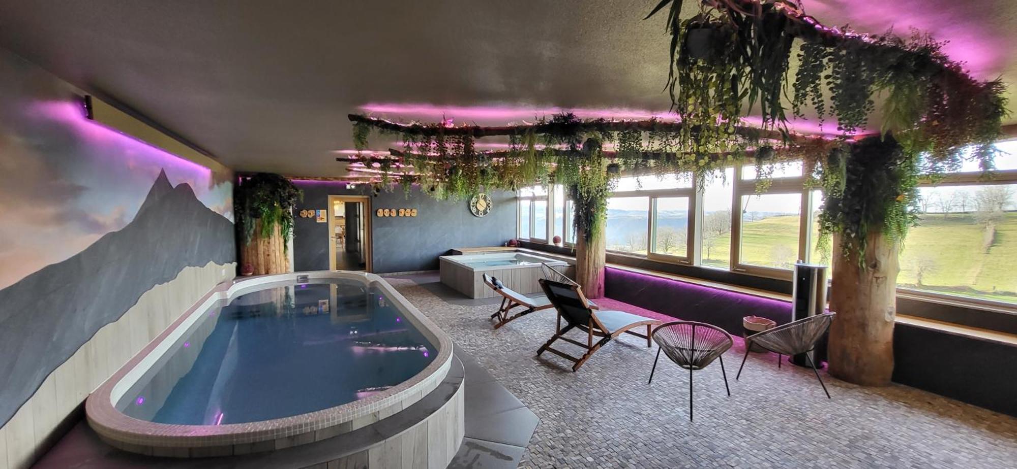 Logis Hotel Restaurant & Spa Les Remparts Salers Kültér fotó